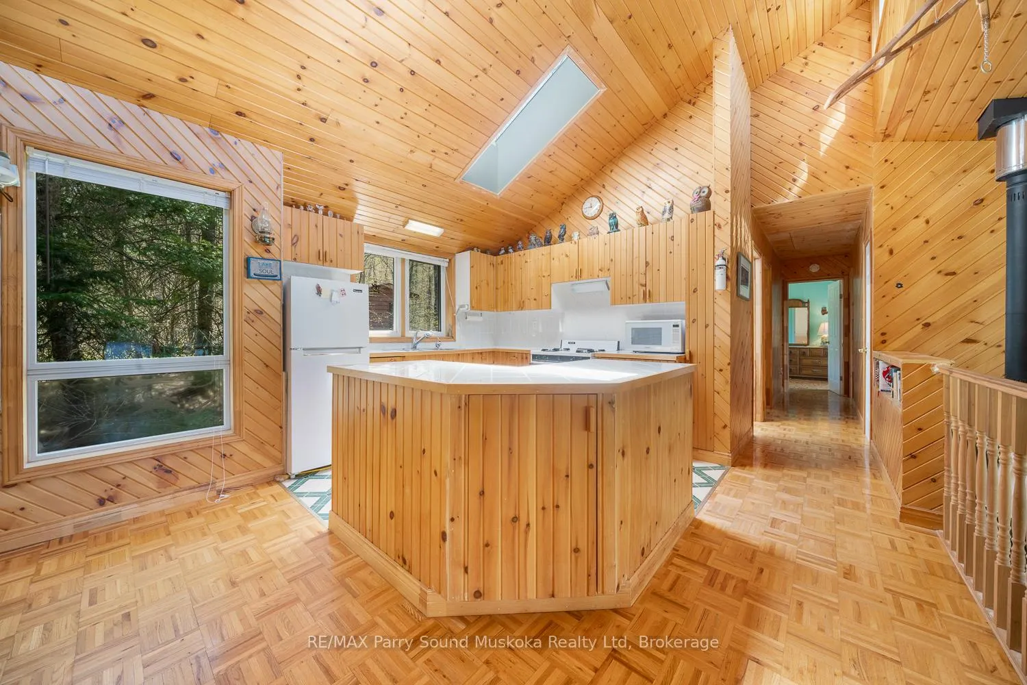 Photo 12 of 25 Dancy Lane, McKellar — HOMEH