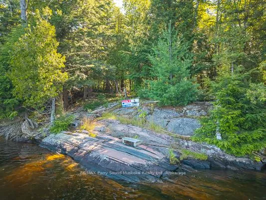 Photo 16 of 23 Dancy Lane, McKellar — HOMEH