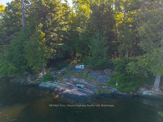 Photo 18 of 23 Dancy Lane, McKellar — HOMEH