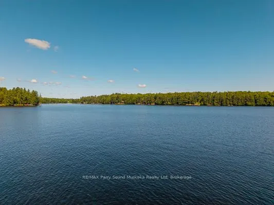 Photo 20 of 23 Dancy Lane, McKellar — HOMEH