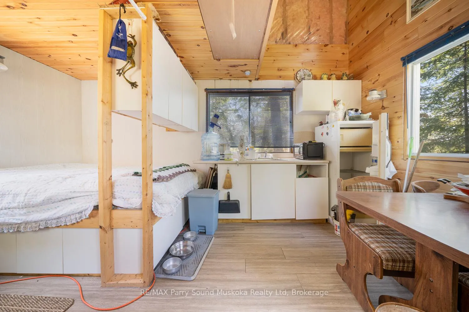 Photo 33 of 23 Dancy Lane, McKellar — HOMEH