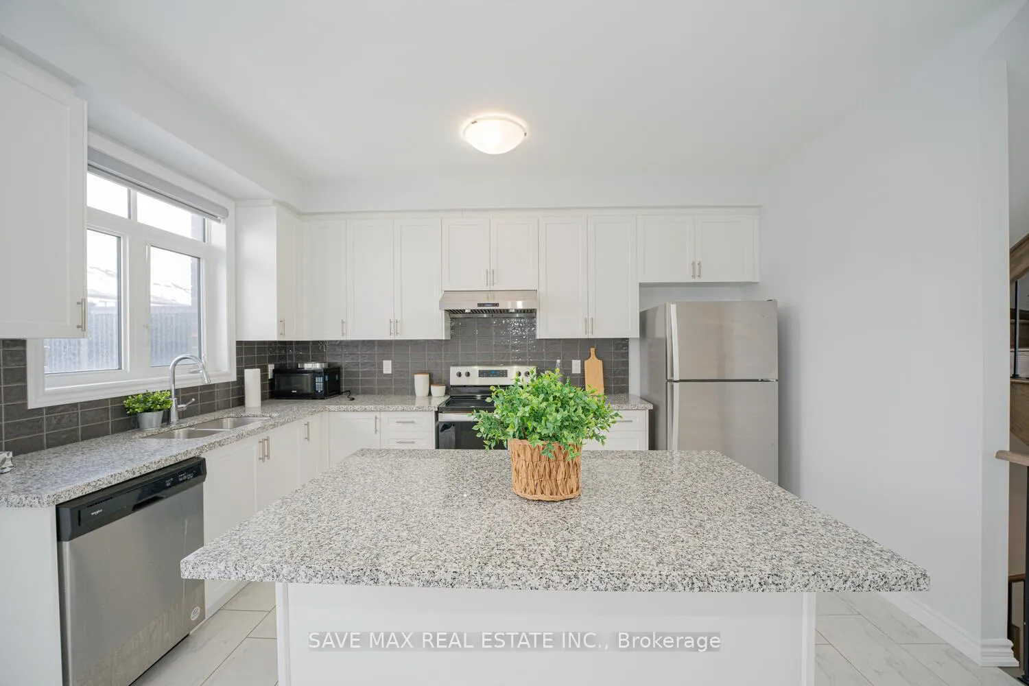 Photo 12 of 77 Minnock Street, Caledon, Rural Caledon — HOMEH