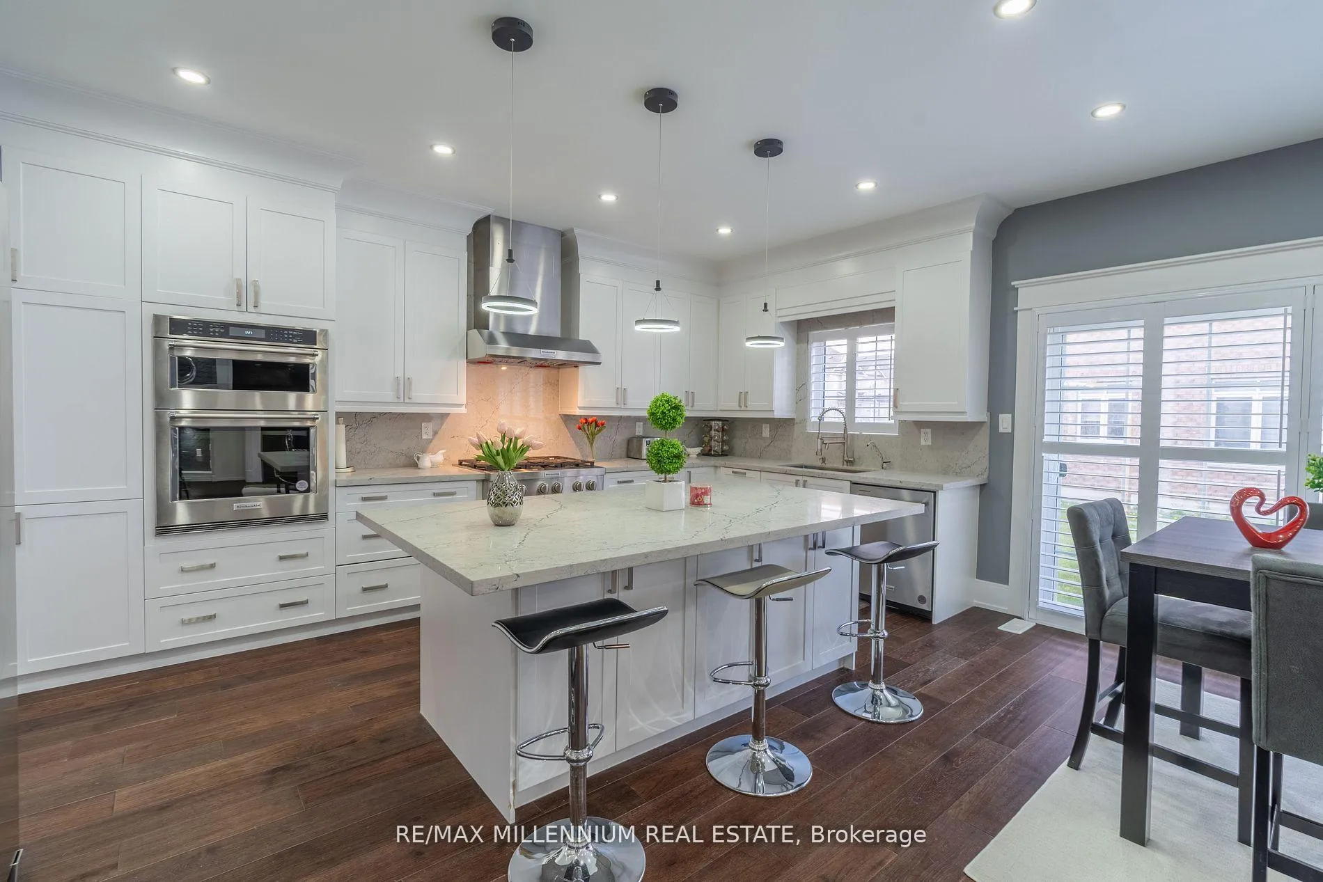 Photo 6 of 732 Gilmour Crescent, Shelburne — HOMEH