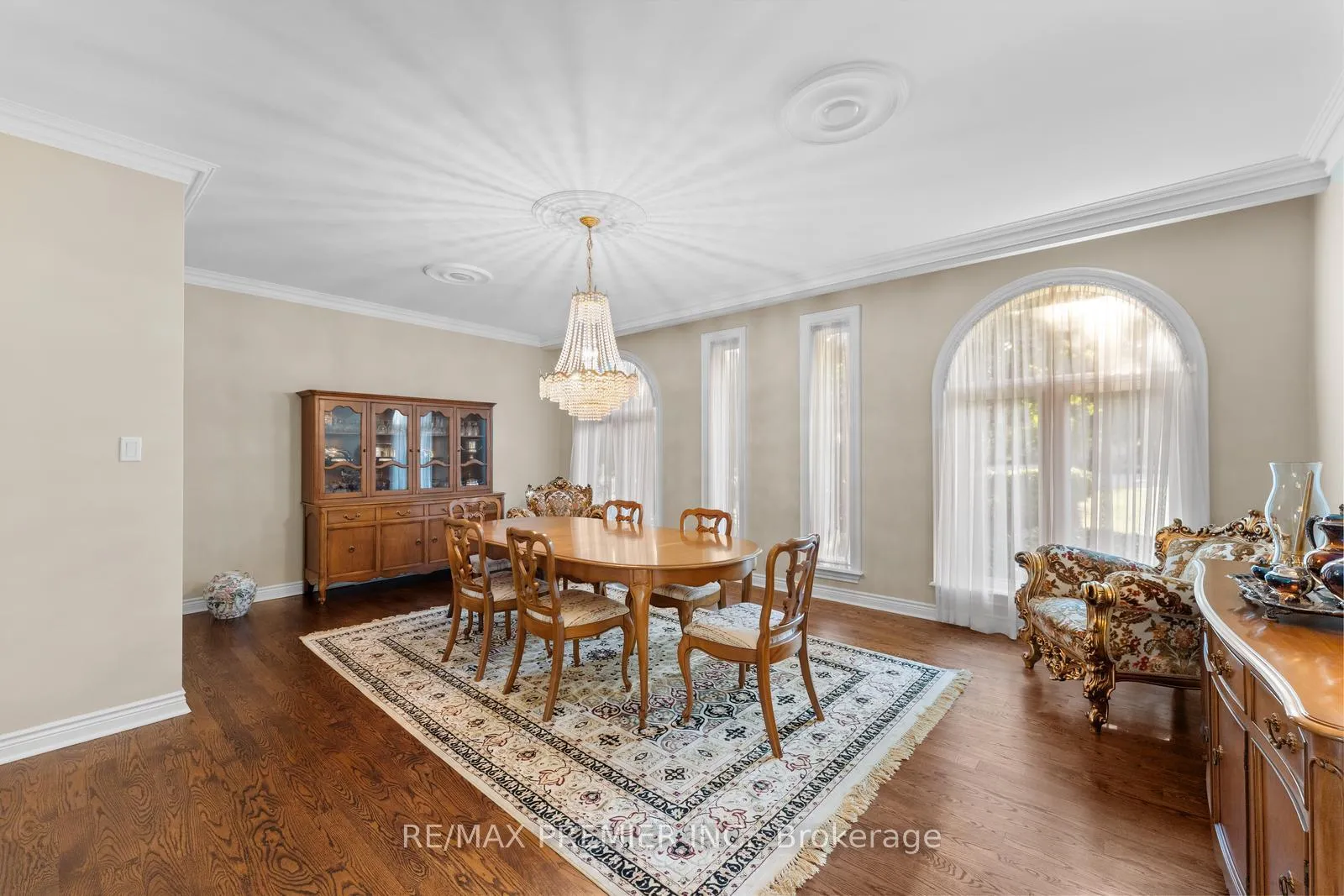 Photo 23 of 261 Sylvadene Parkway, Vaughan, East Woodbridge — HOMEH