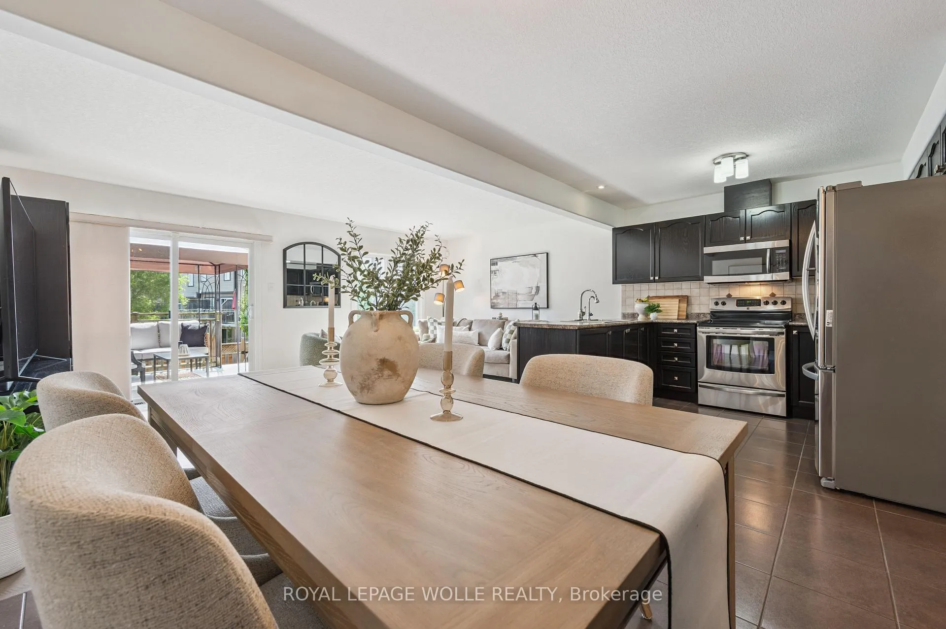 Photo 13 of 503 Windflower Crescent, Kitchener — HOMEH