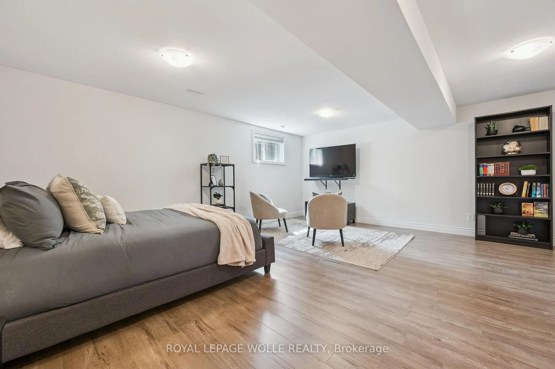 Photo 28 of 503 Windflower Crescent, Kitchener — HOMEH