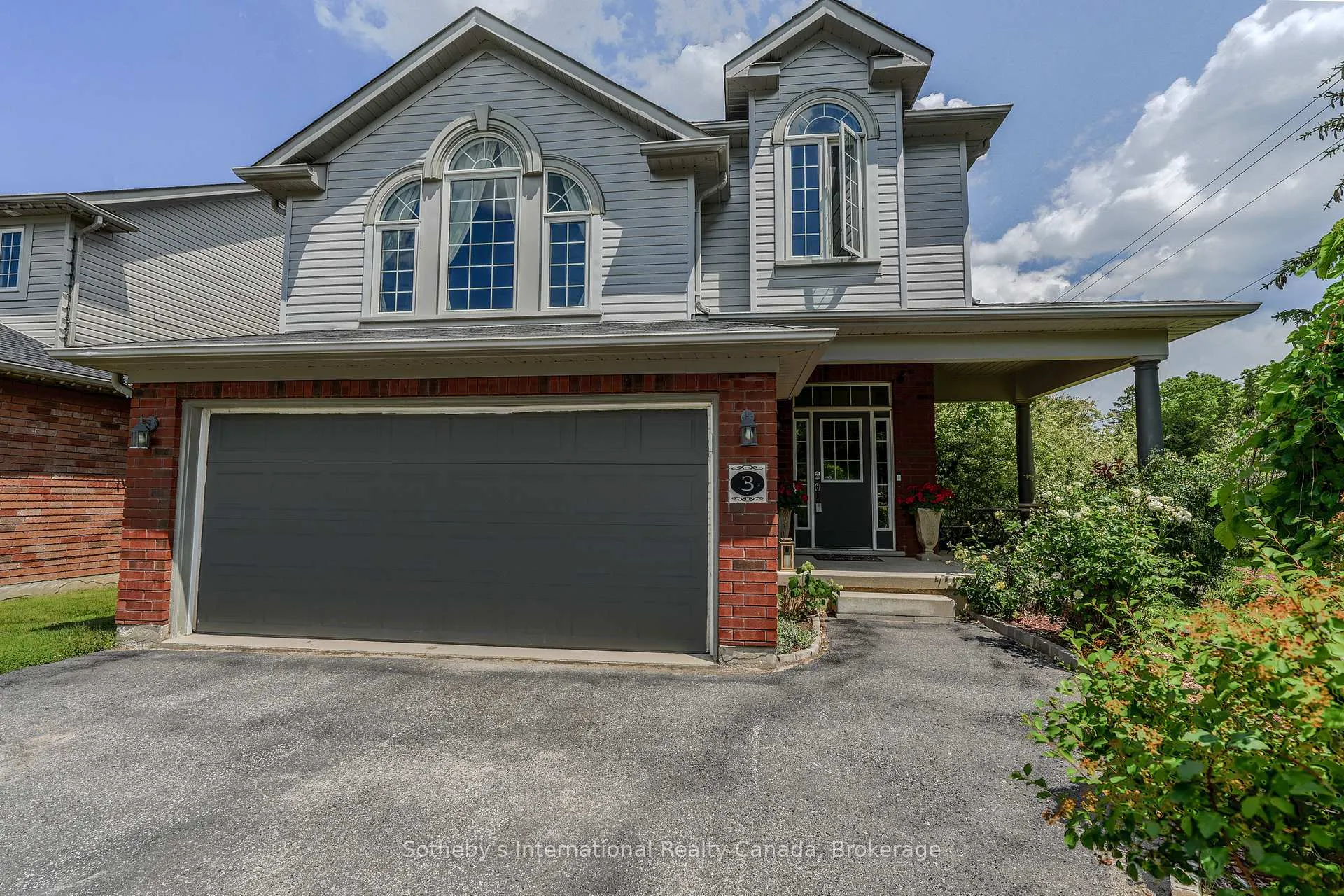 Photo 3 of 3 Alyssa Drive, Collingwood — HOMEH
