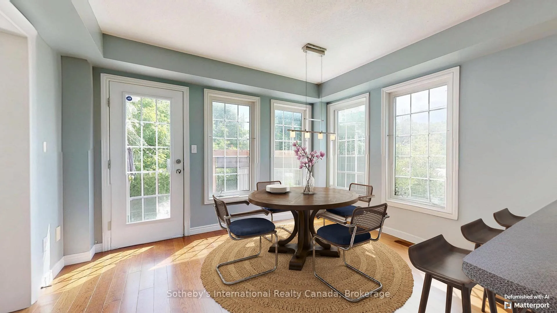Photo 14 of 3 Alyssa Drive, Collingwood — HOMEH