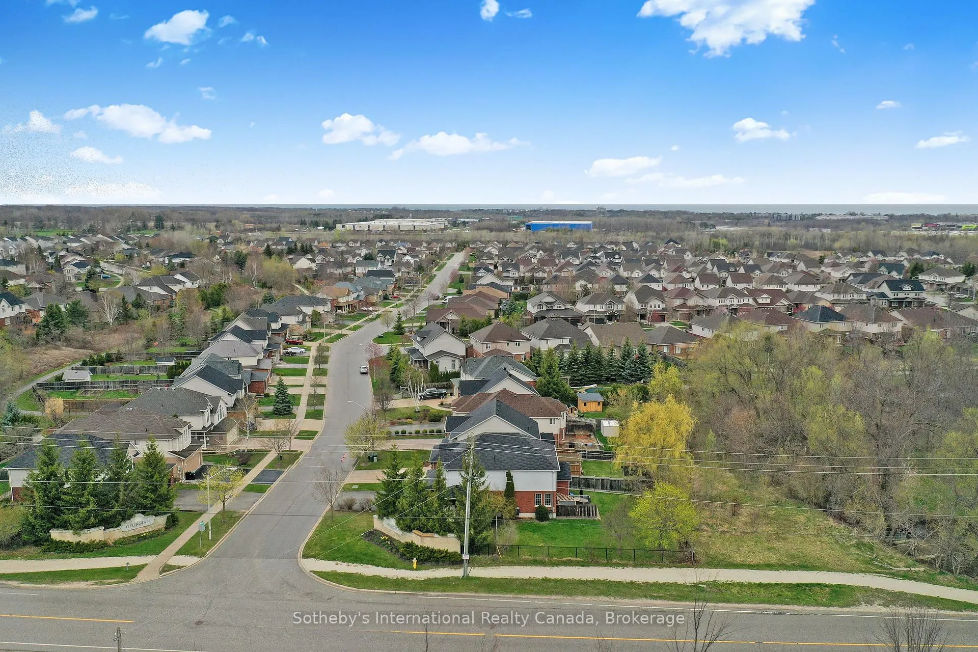 Photo 33 of 3 Alyssa Drive, Collingwood — HOMEH