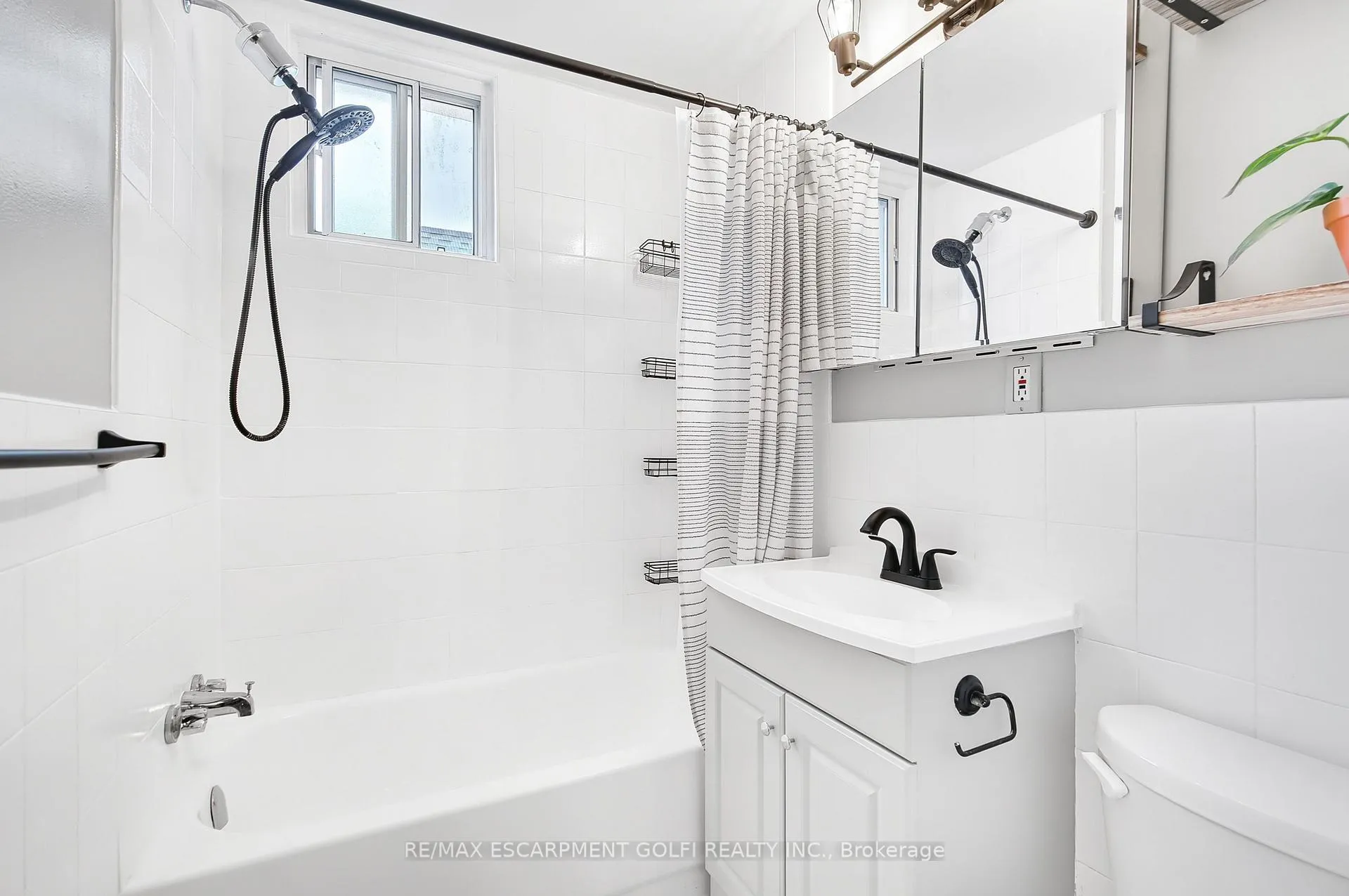 Photo 11 of 189 Queen Street N, Hamilton, Strathcona — HOMEH