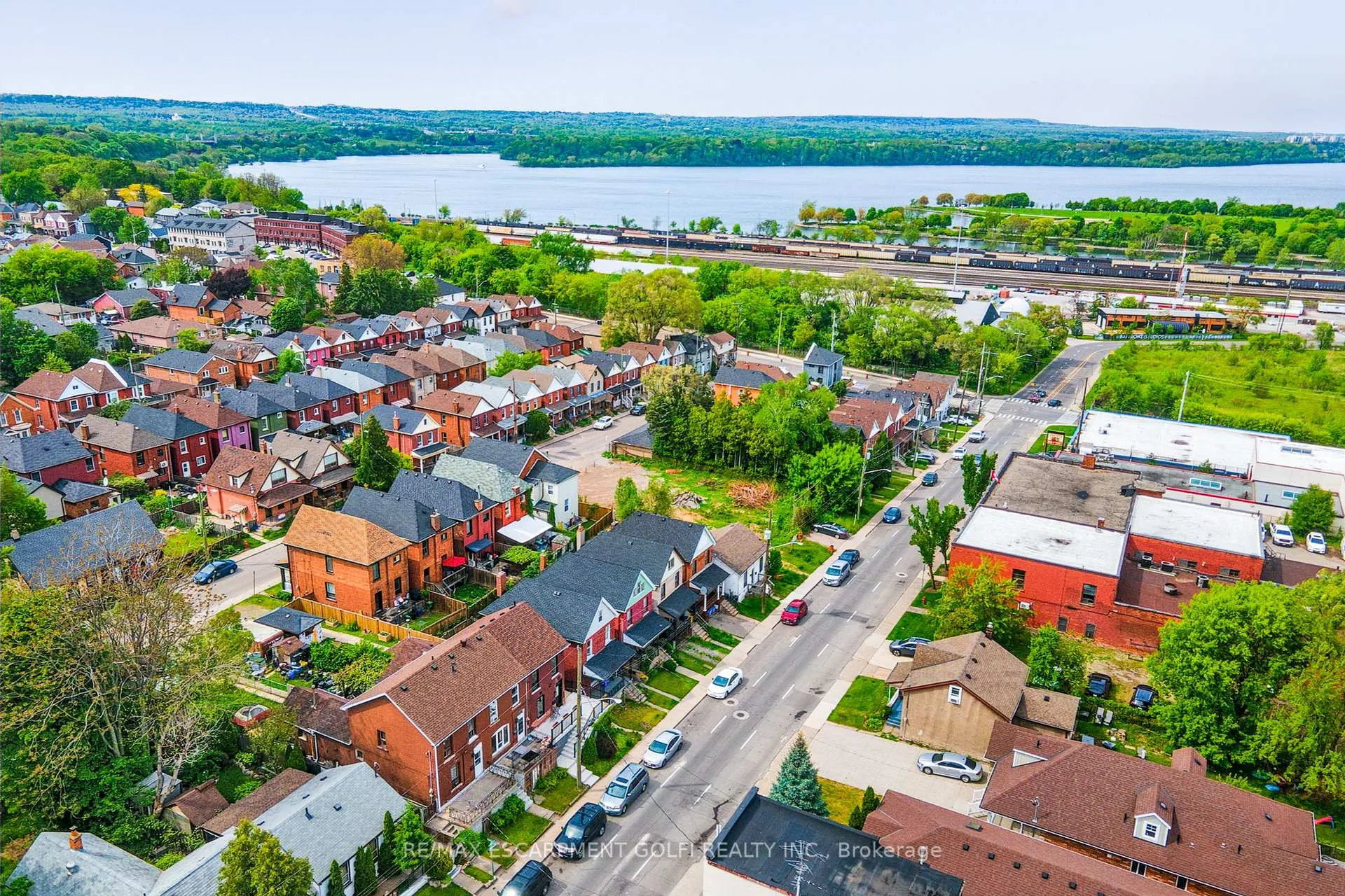 Photo 40 of 189 Queen Street N, Hamilton, Strathcona — HOMEH