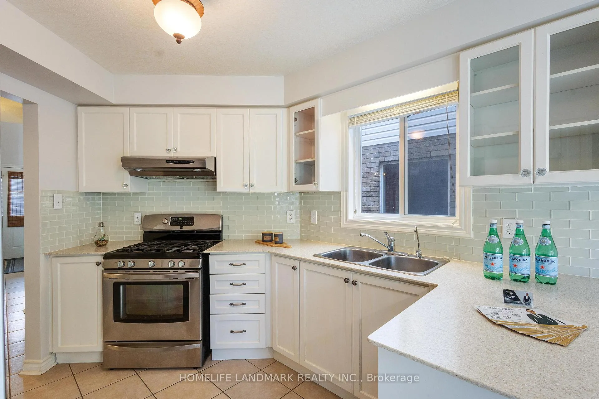 Photo 13 of 95 Harding Street, Kitchener — HOMEH