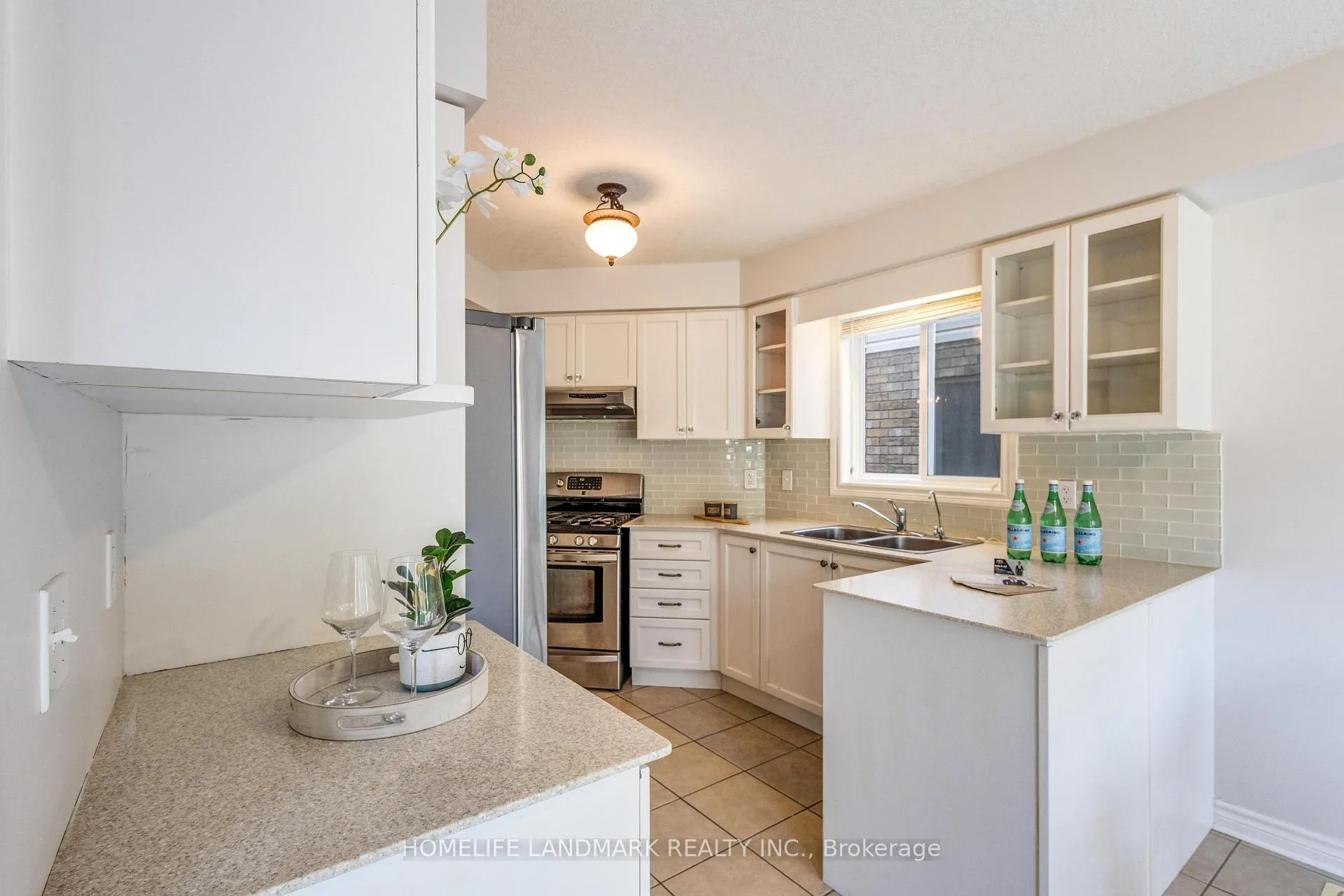 Photo 14 of 95 Harding Street, Kitchener — HOMEH