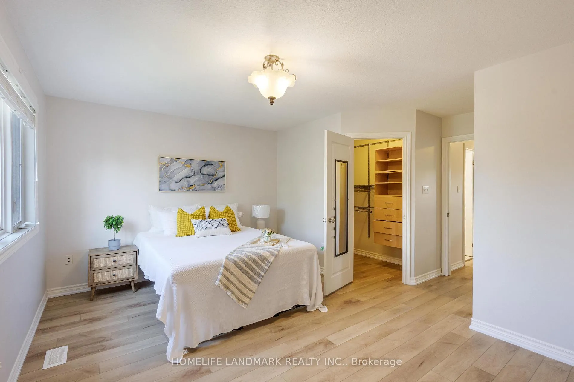 Photo 18 of 95 Harding Street, Kitchener — HOMEH