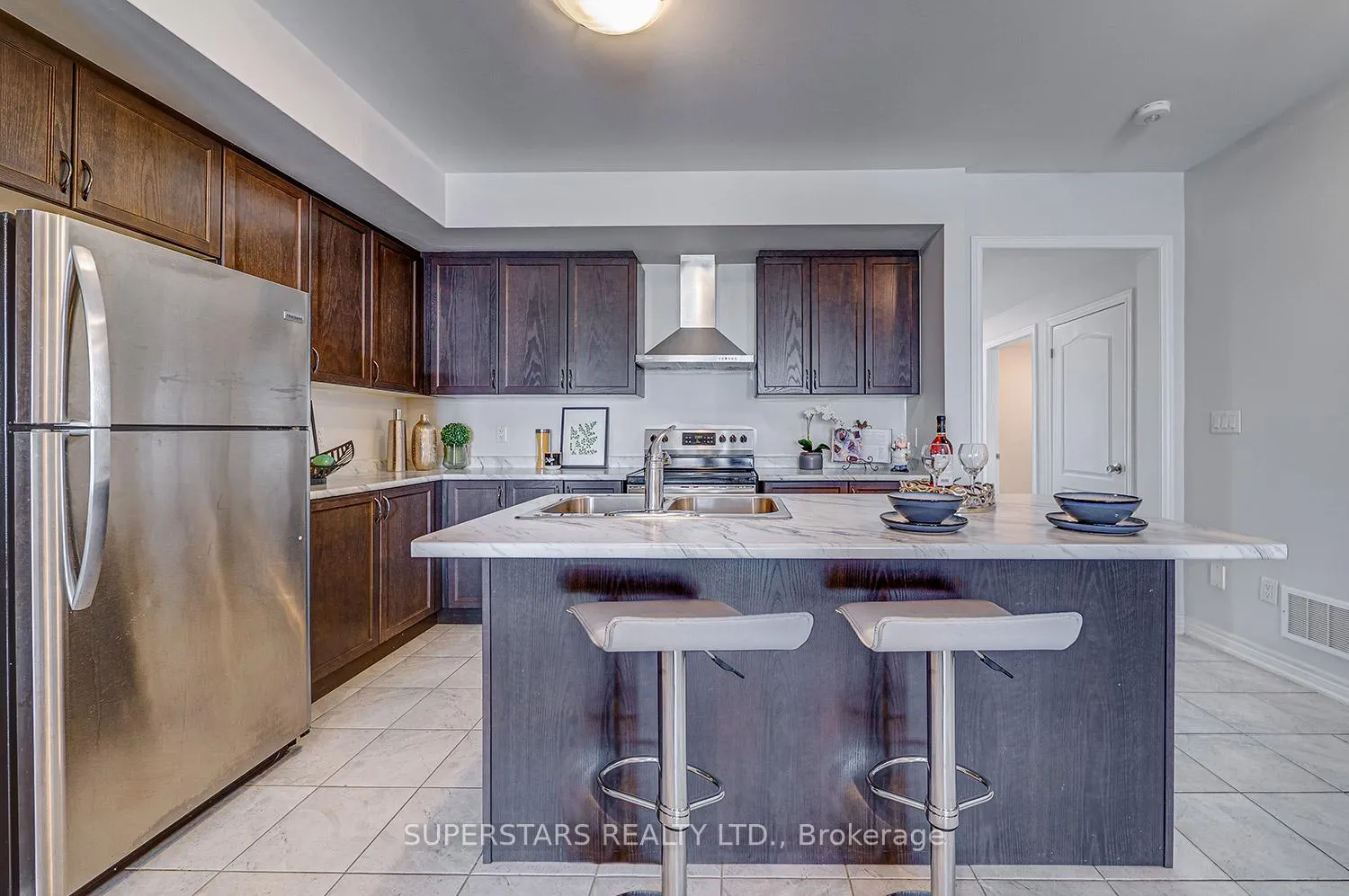 Photo 8 of 83 Luzon Avenue, Markham, Cedar Grove — HOMEH