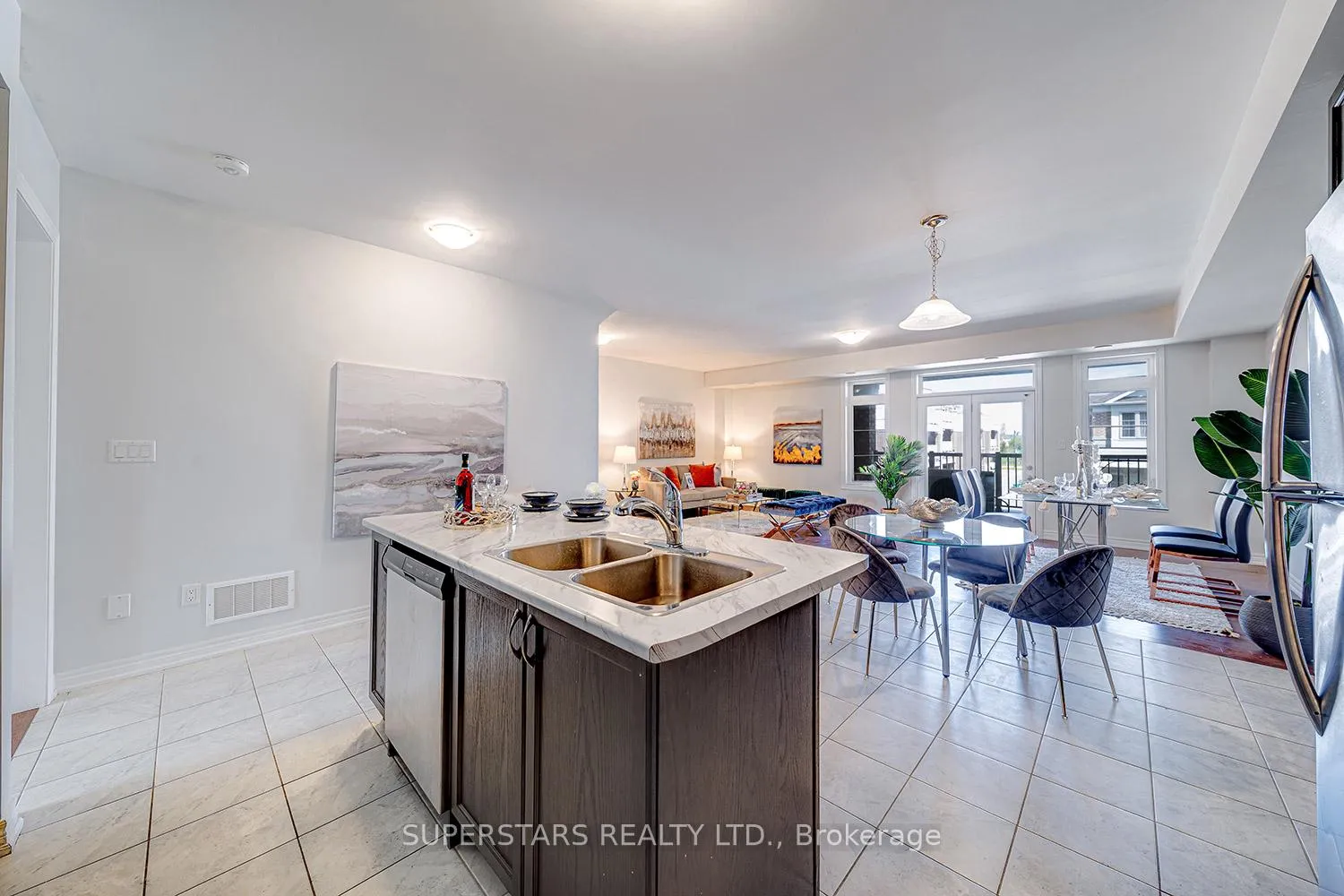 Photo 10 of 83 Luzon Avenue, Markham, Cedar Grove — HOMEH