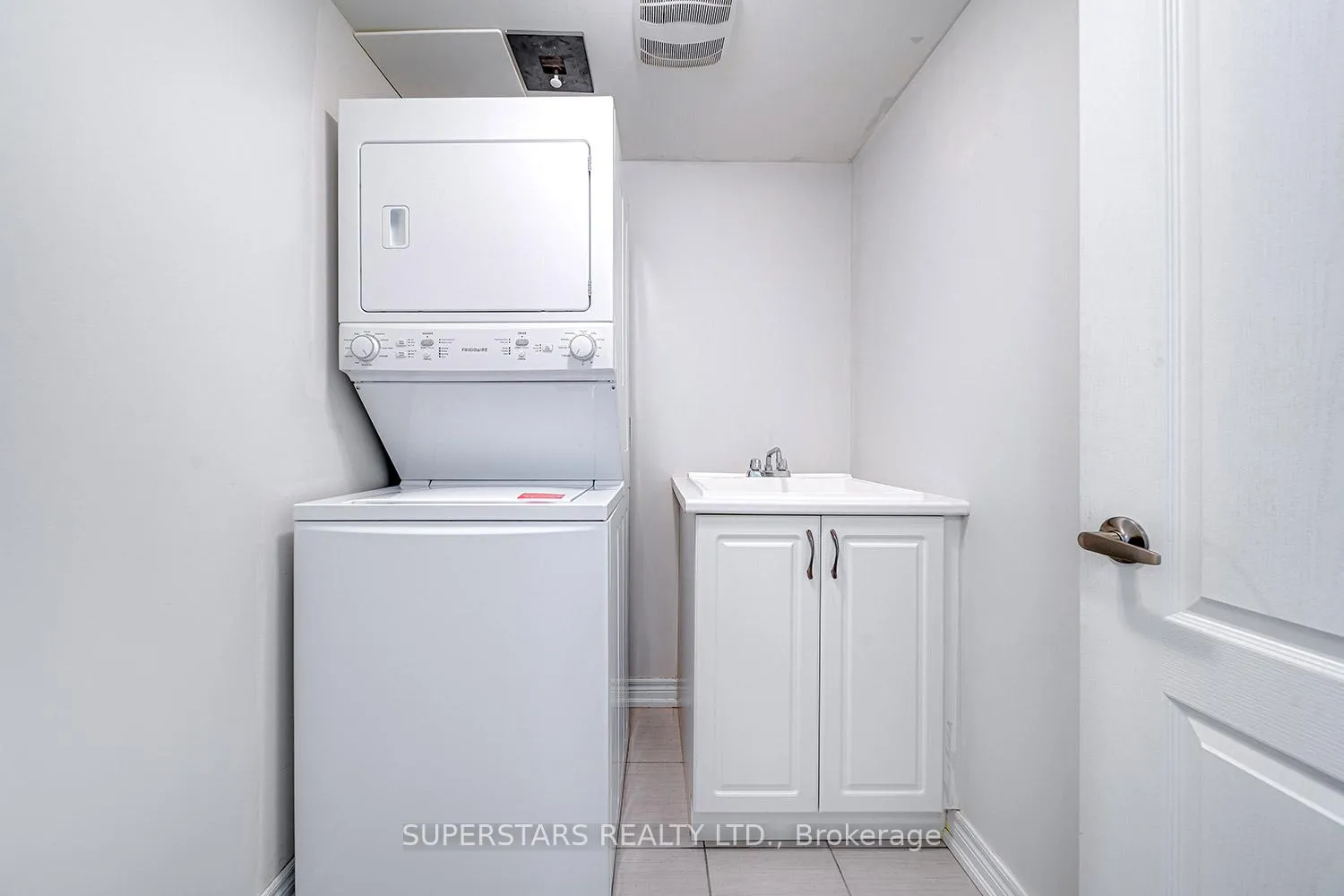 Photo 21 of 83 Luzon Avenue, Markham, Cedar Grove — HOMEH