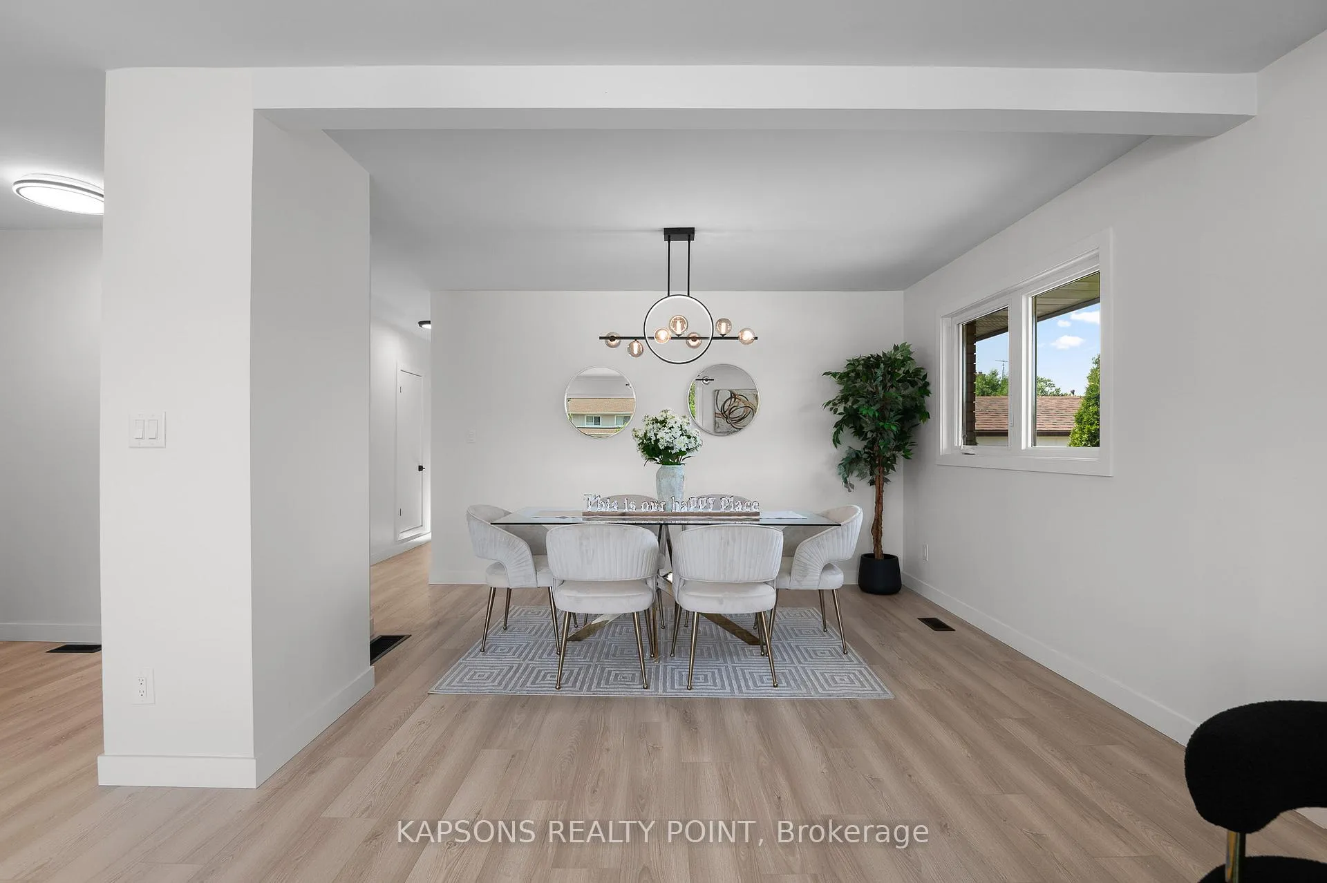 Photo 11 of 8 Starlight Court, Hamilton, Corman — HOMEH