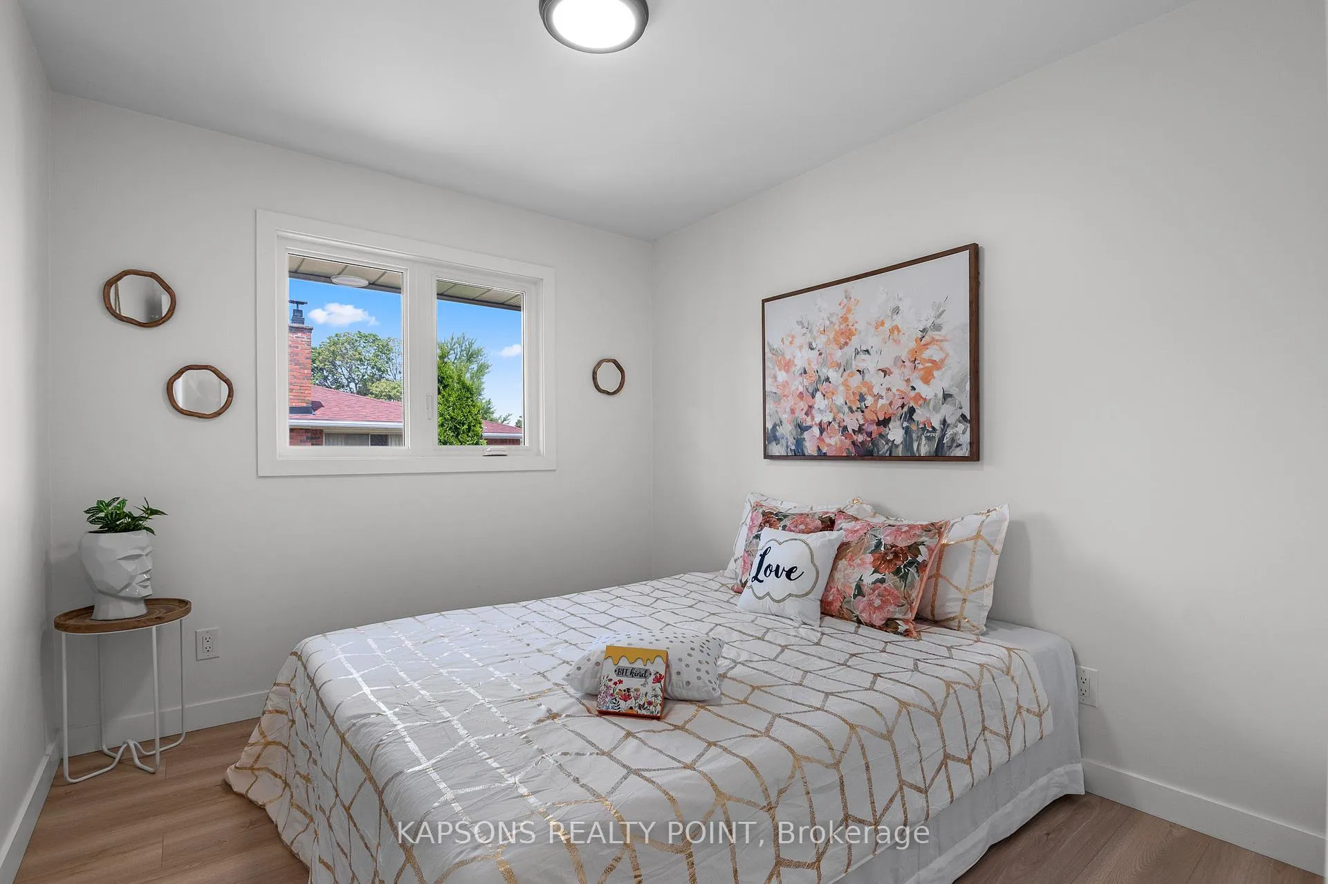 Photo 36 of 8 Starlight Court, Hamilton, Corman — HOMEH
