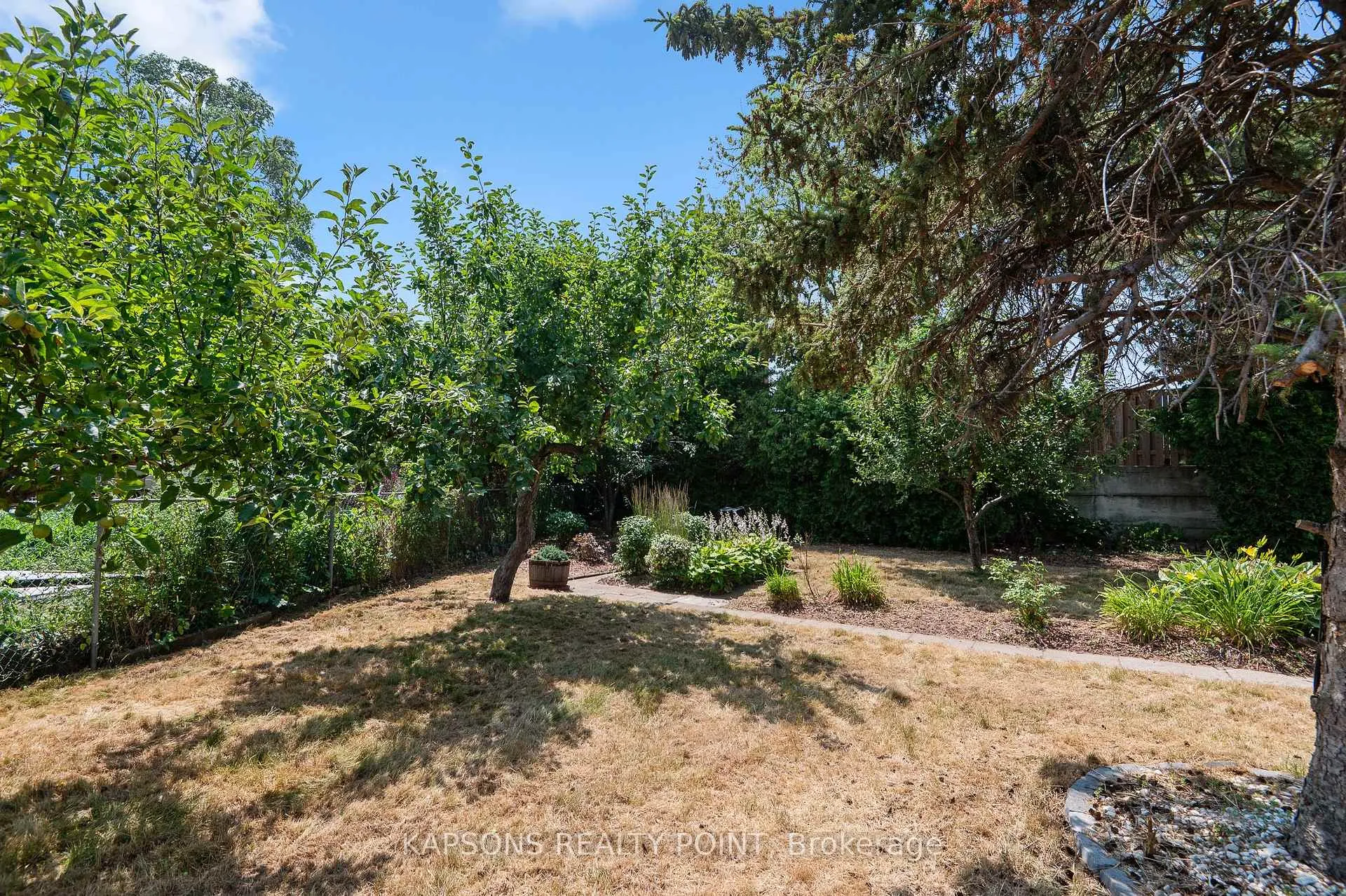 Photo 47 of 8 Starlight Court, Hamilton, Corman — HOMEH