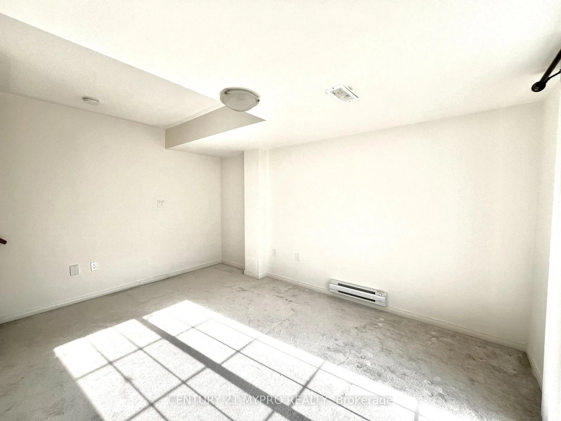 Photo 6 of 10 Magpie Way, Whitby, Blue Grass Meadows — HOMEH