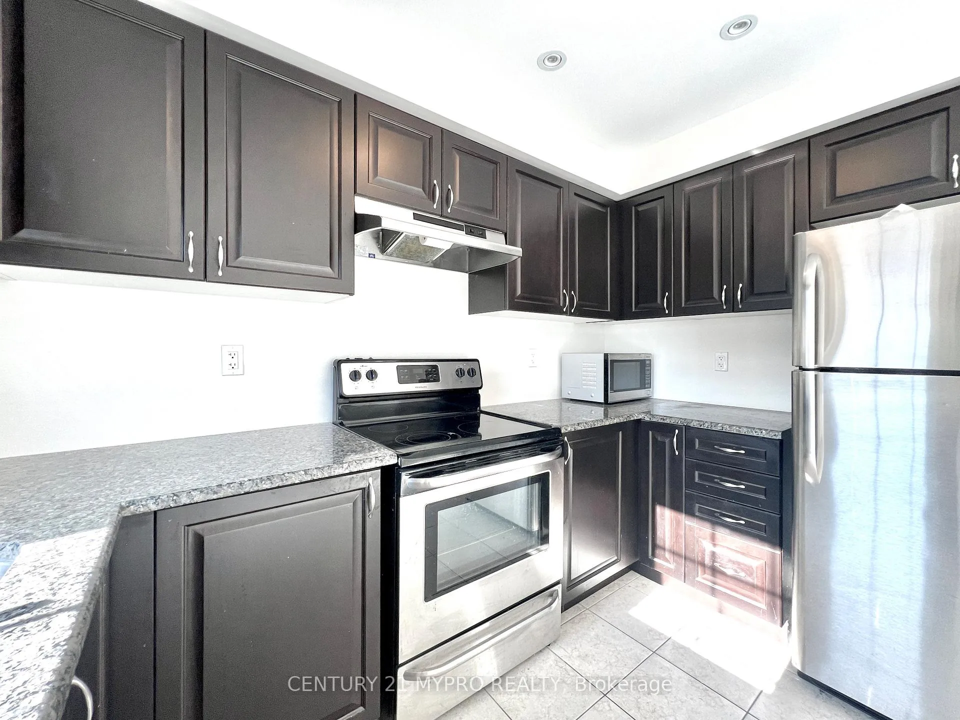 Photo 16 of 10 Magpie Way, Whitby, Blue Grass Meadows — HOMEH