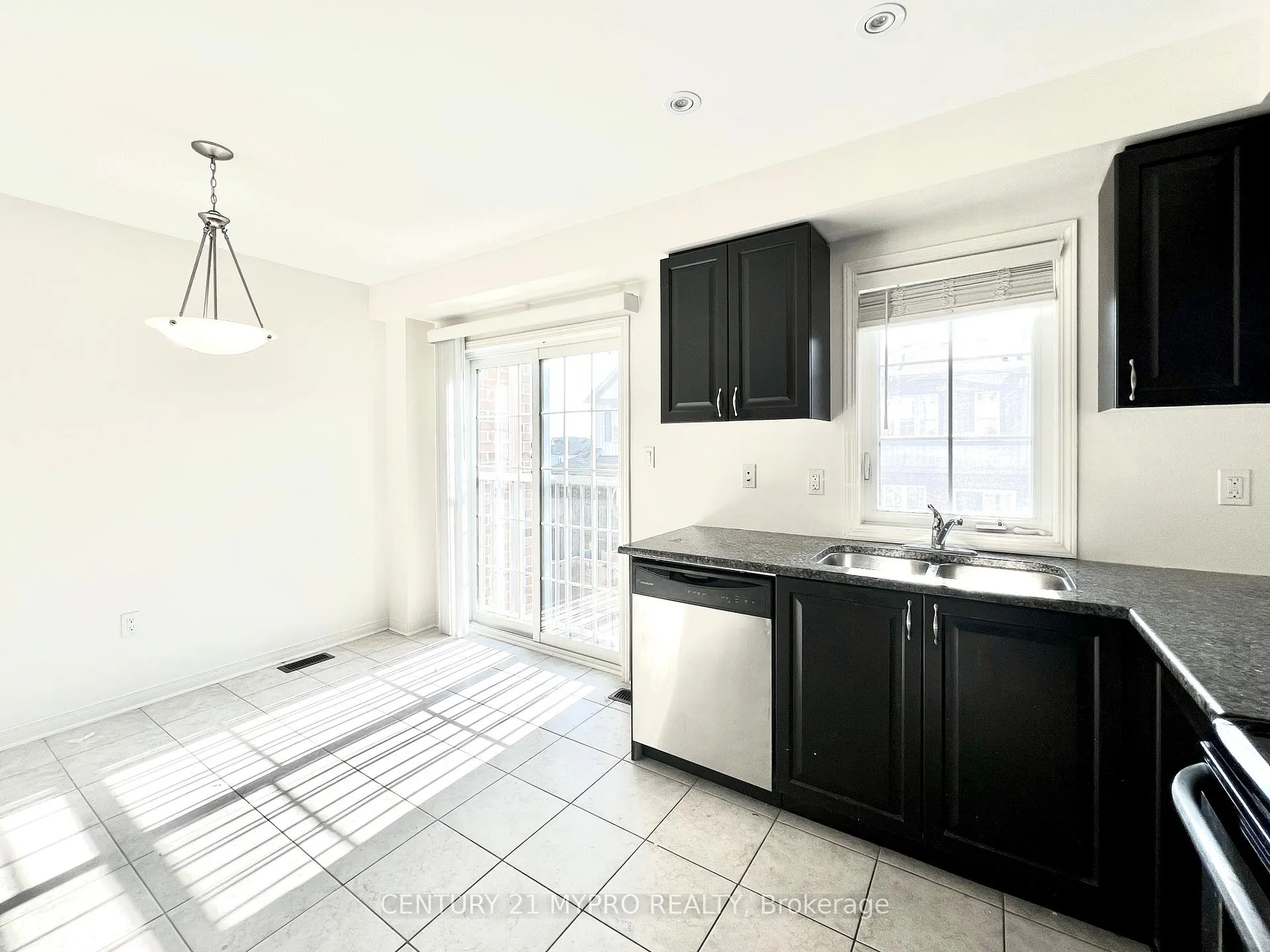 Photo 18 of 10 Magpie Way, Whitby, Blue Grass Meadows — HOMEH