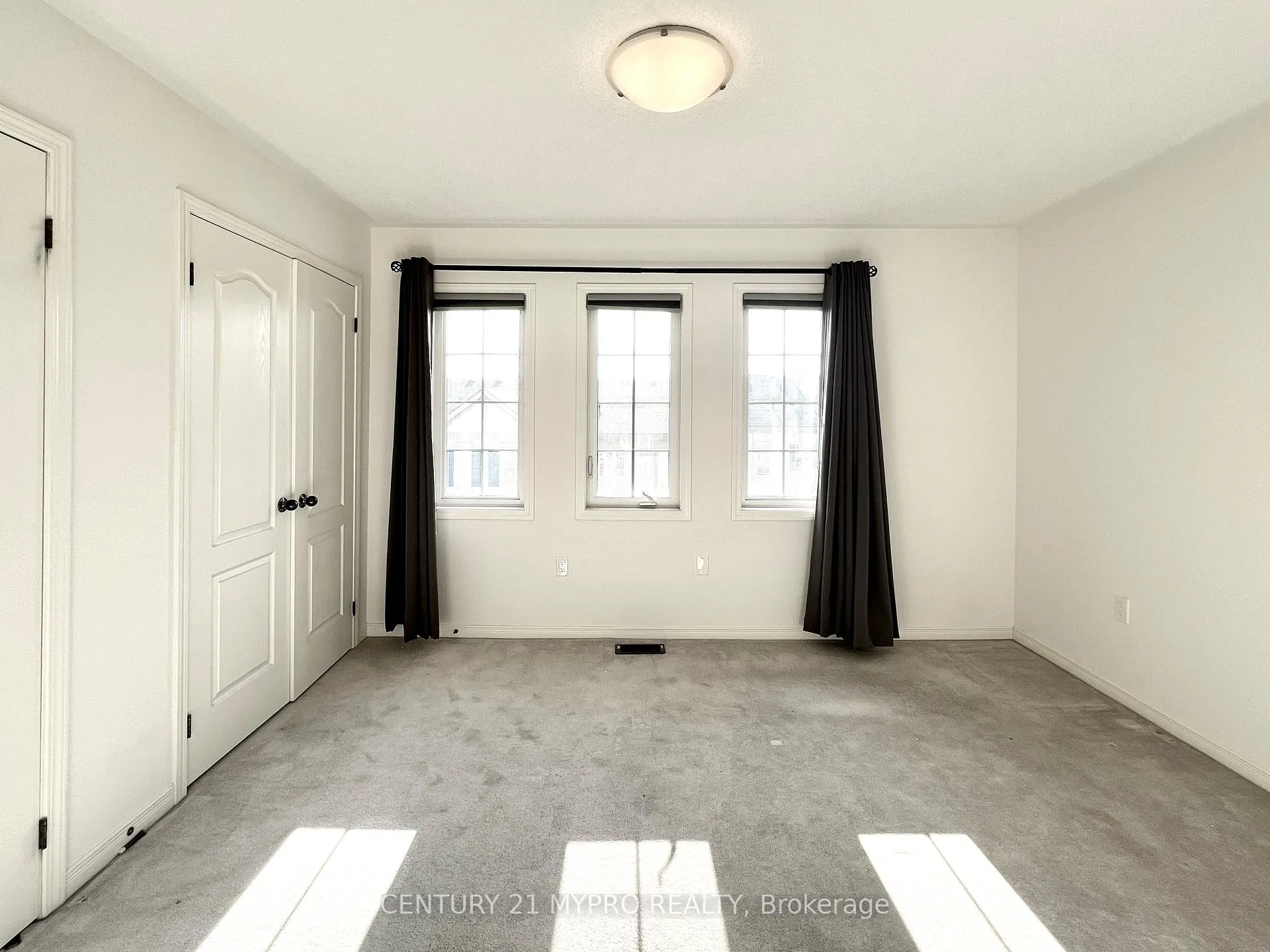 Photo 23 of 10 Magpie Way, Whitby, Blue Grass Meadows — HOMEH