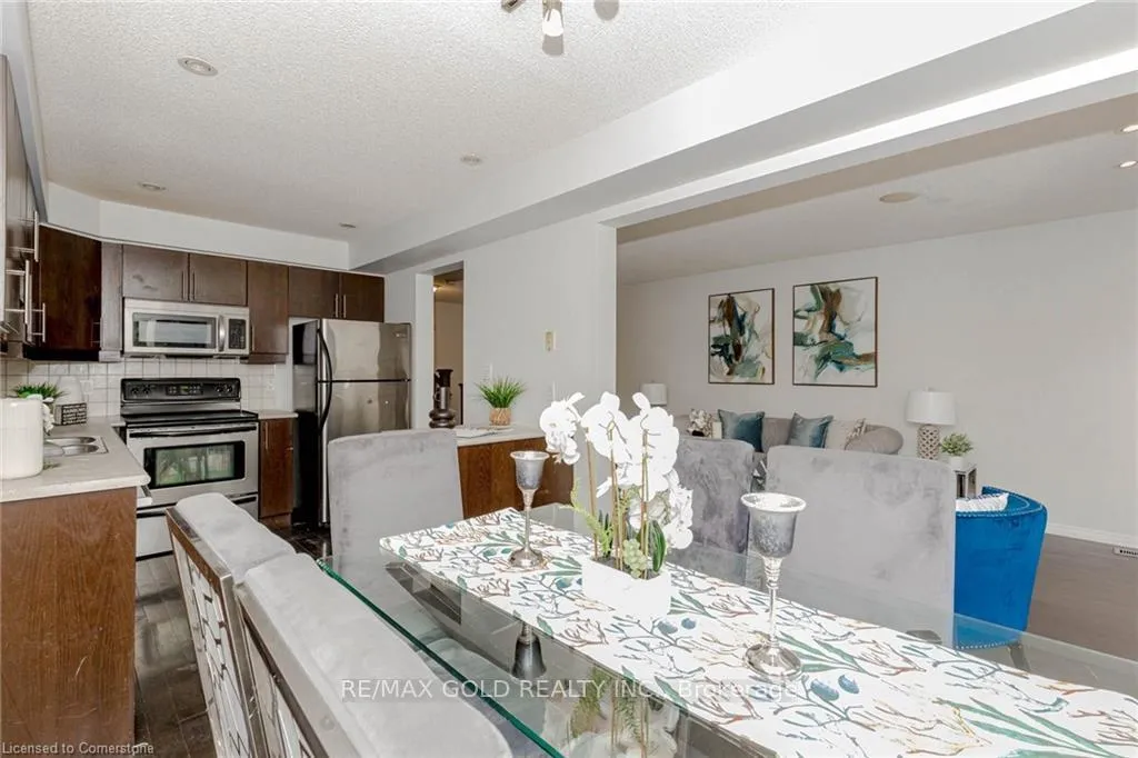 Photo 14 of 167 Sims Estate Drive, Kitchener, Grand River South — HOMEH