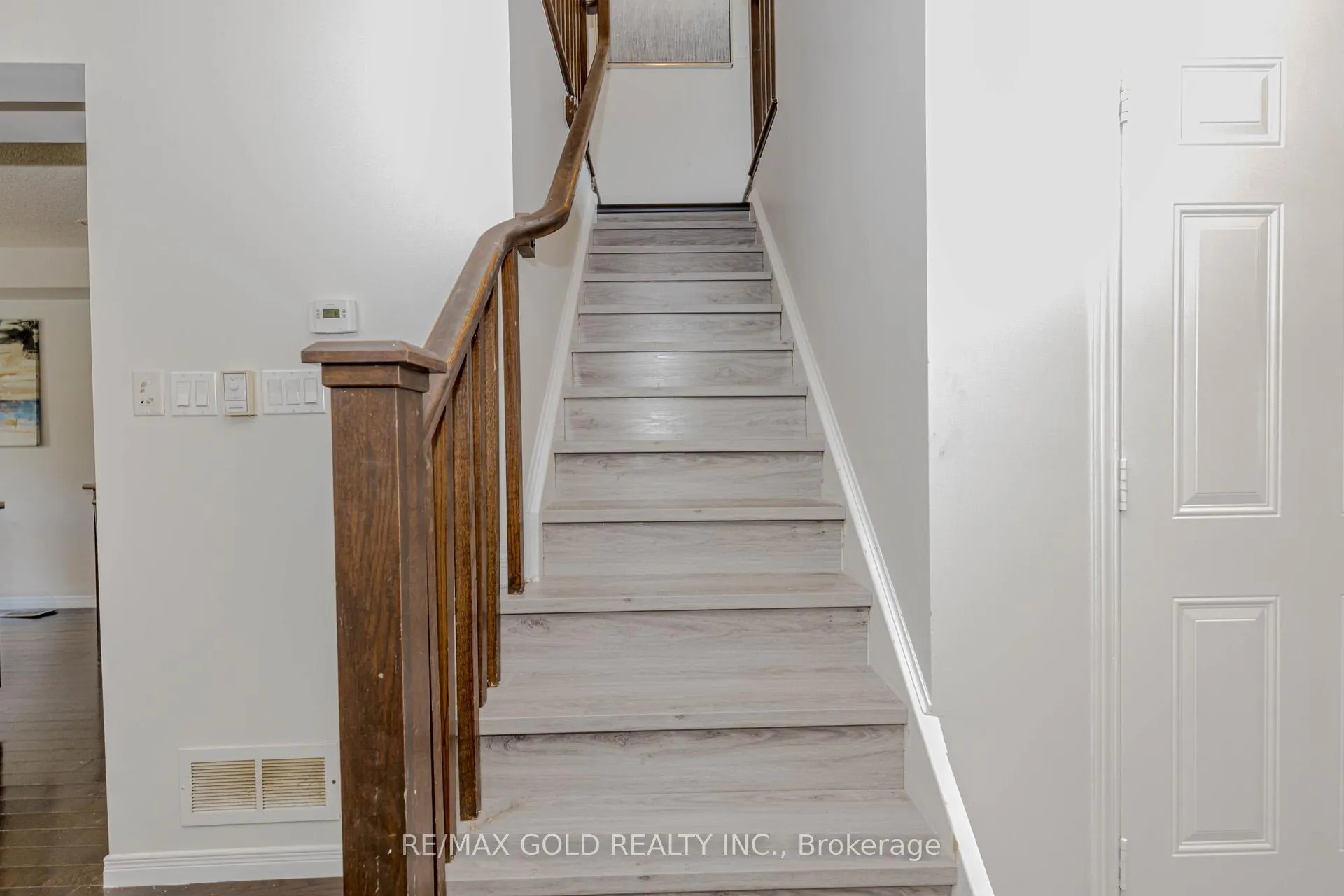 Photo 25 of 167 Sims Estate Drive, Kitchener, Grand River South — HOMEH