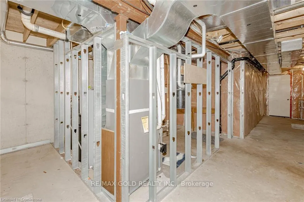 Photo 40 of 167 Sims Estate Drive, Kitchener, Grand River South — HOMEH
