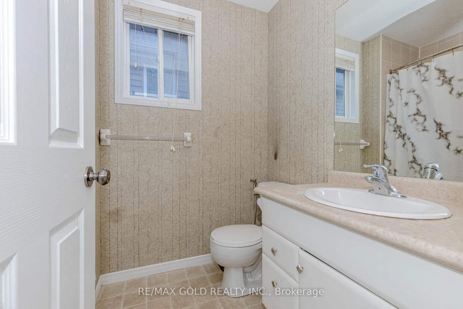 Photo 43 of 167 Sims Estate Drive, Kitchener, Grand River South — HOMEH
