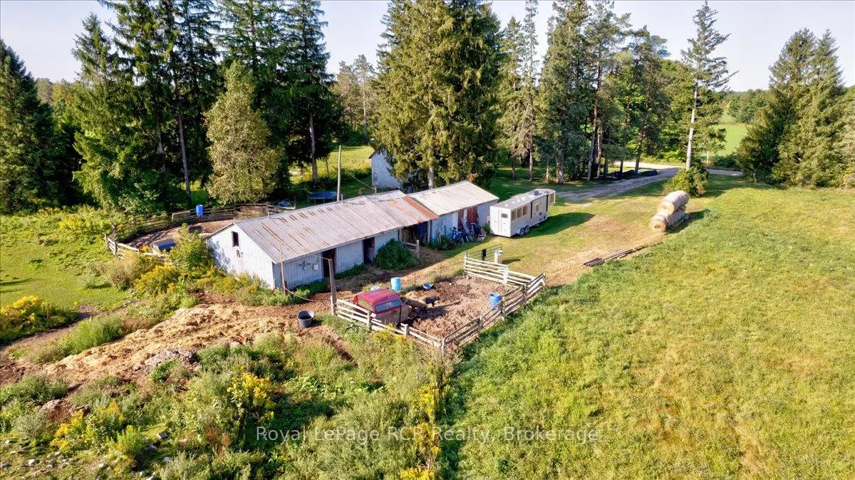 Photo 13 of 472783 Southgate 47 Side Road, Southgate — HOMEH
