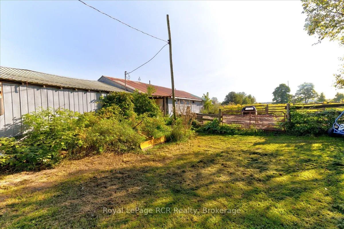 Photo 24 of 472783 Southgate 47 Side Road, Southgate — HOMEH