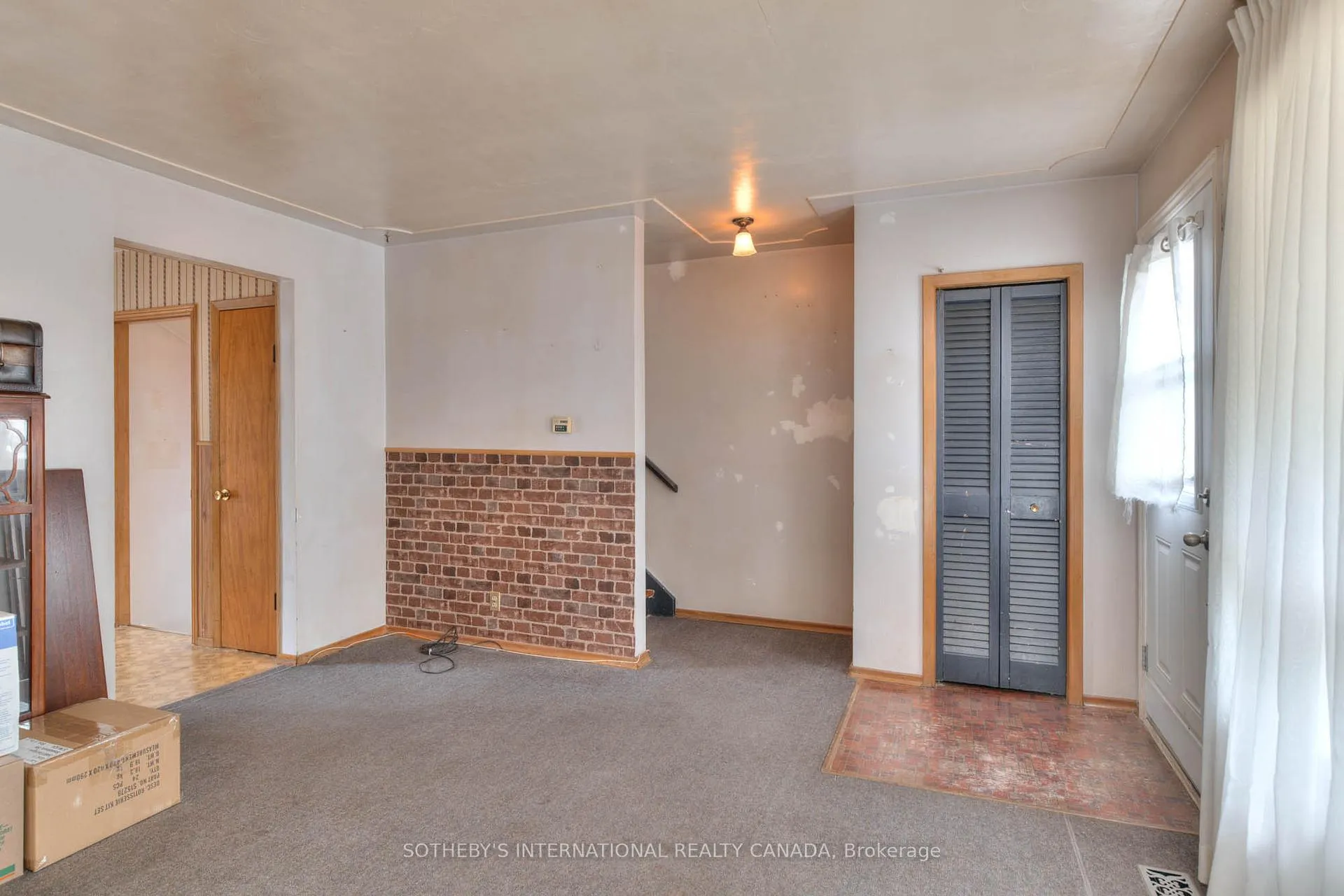 Photo 5 of 117 Secord Avenue, Kitchener — HOMEH