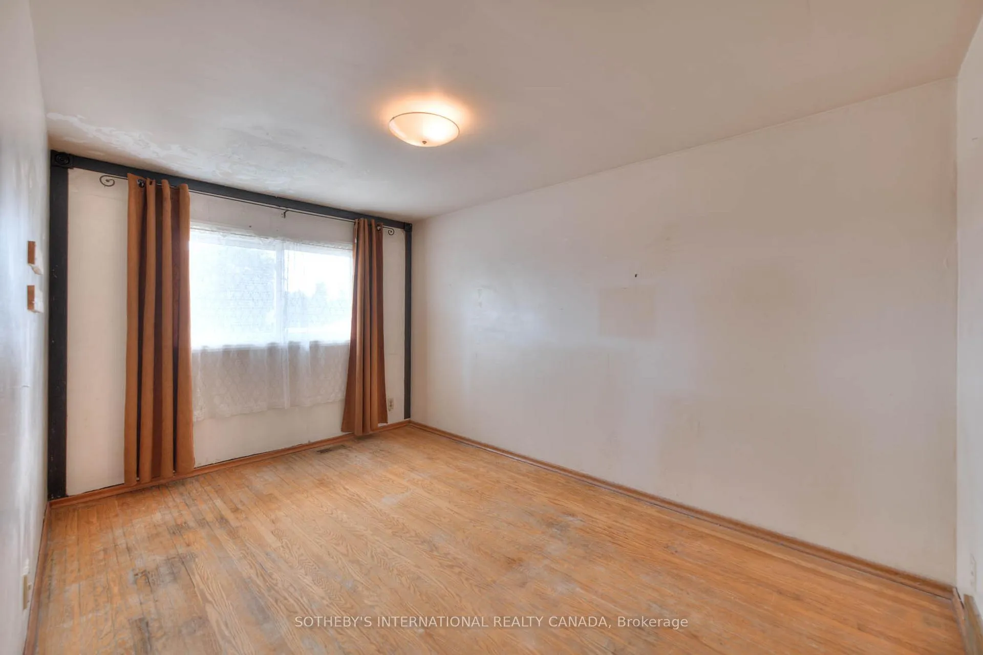Photo 18 of 117 Secord Avenue, Kitchener — HOMEH