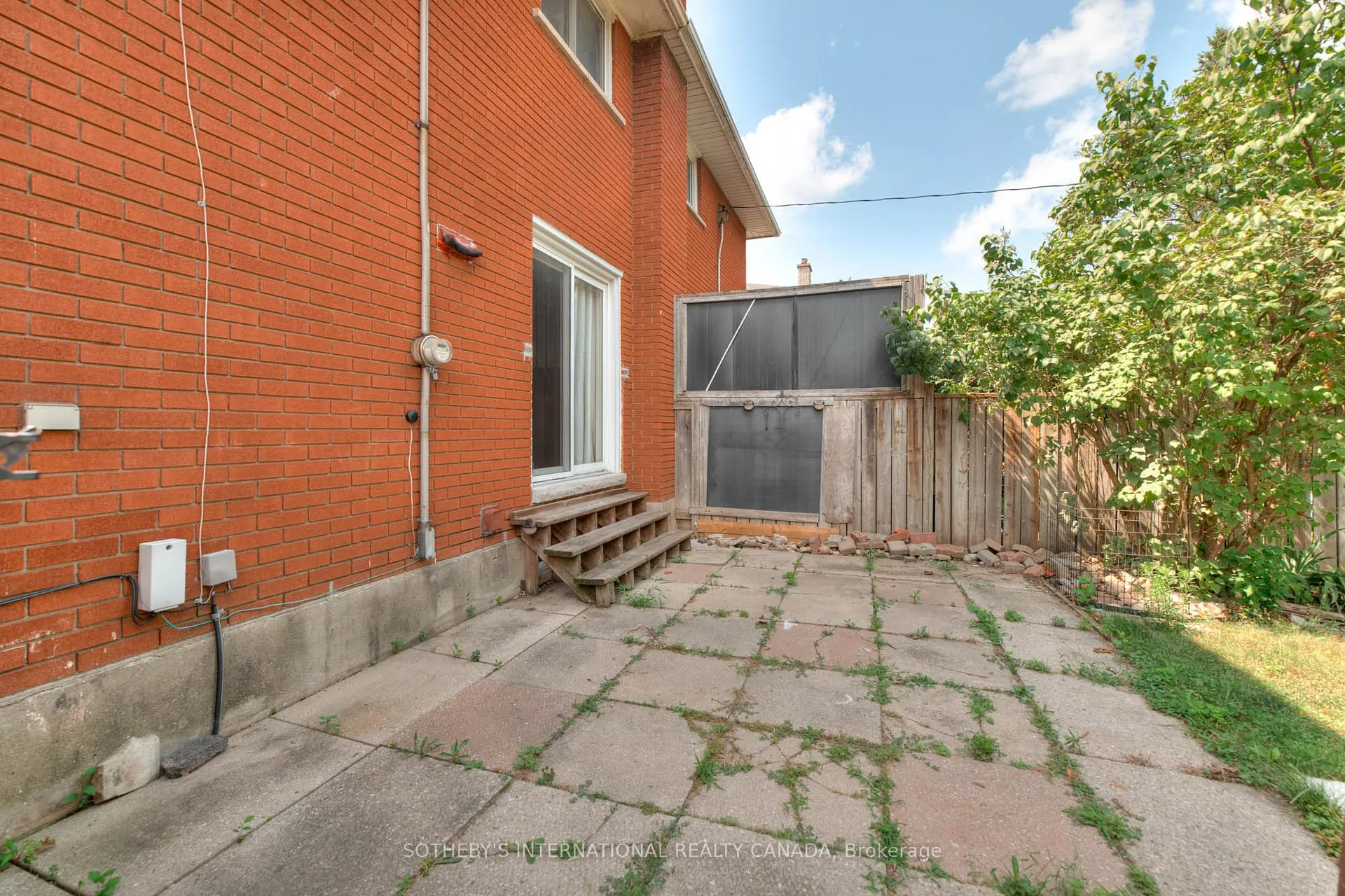 Photo 27 of 117 Secord Avenue, Kitchener — HOMEH