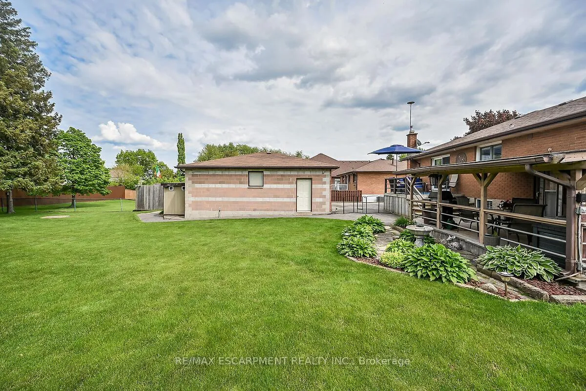 Photo 35 of 102 Kennedy Avenue, Hamilton, Kennedy — HOMEH