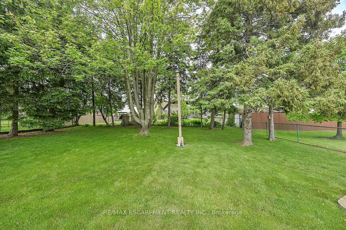 Photo 37 of 102 Kennedy Avenue, Hamilton, Kennedy — HOMEH