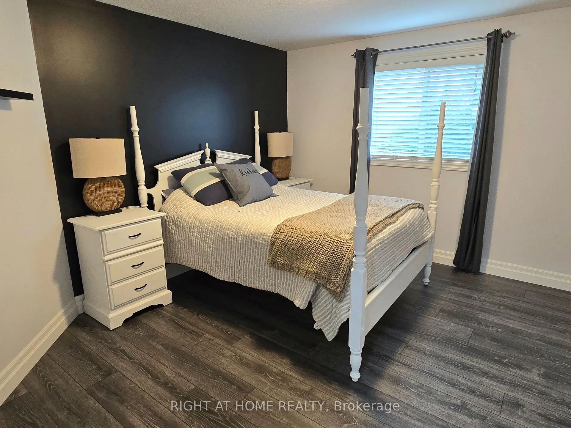 Photo 31 of 520 Pine Hollow Court, Kitchener — HOMEH