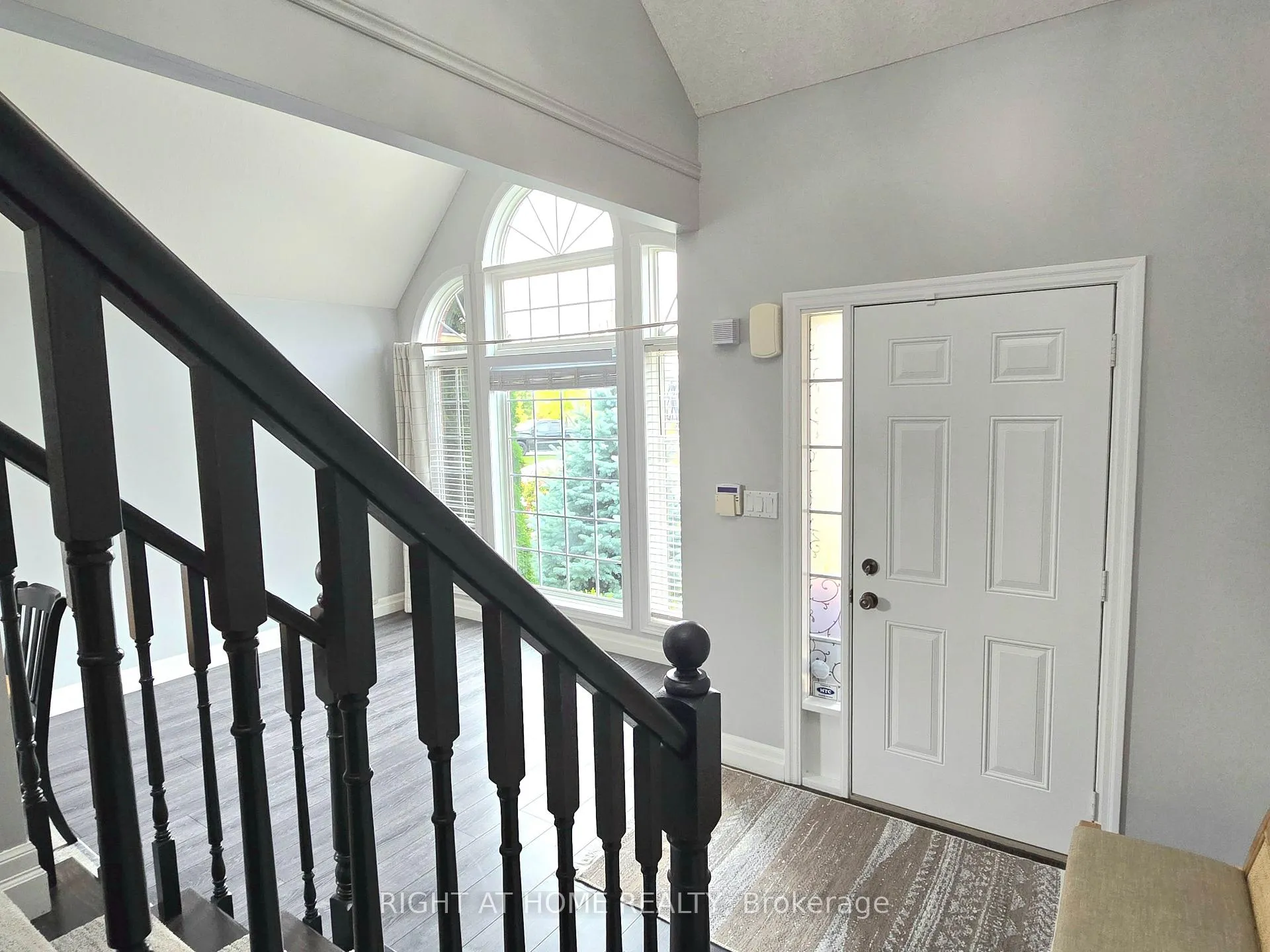 Photo 35 of 520 Pine Hollow Court, Kitchener — HOMEH