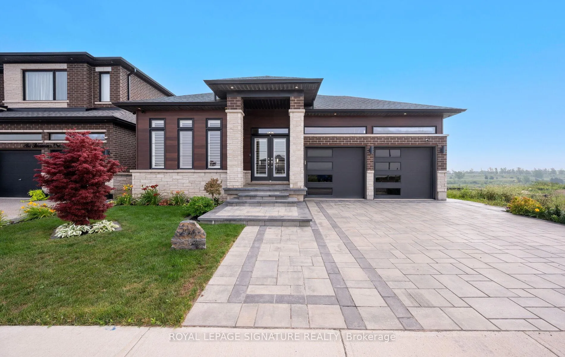 Photo 1 of 296 Shoreview Drive, Welland, Hwy 406/Welland — HOMEH
