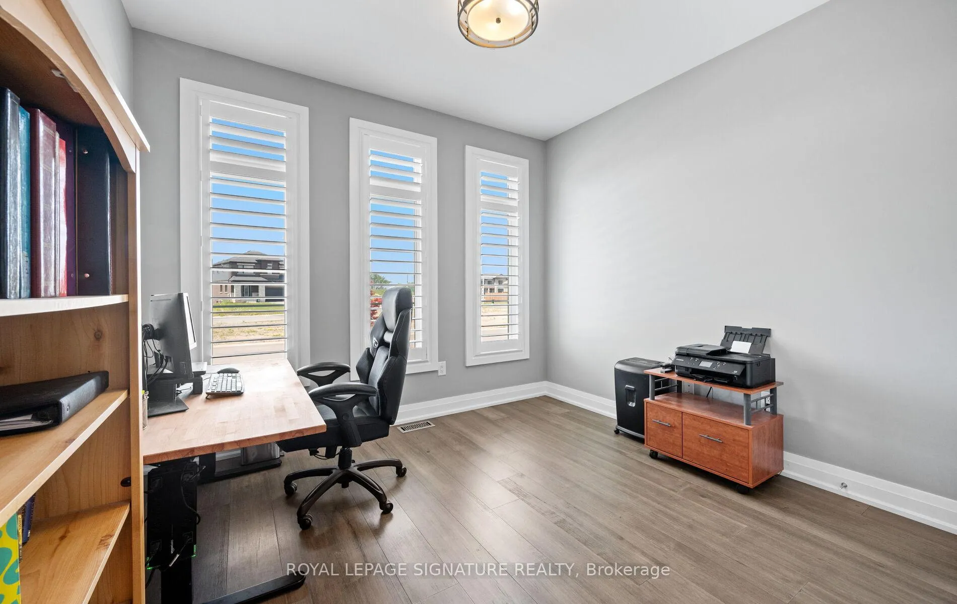 Photo 6 of 296 Shoreview Drive, Welland, Hwy 406/Welland — HOMEH