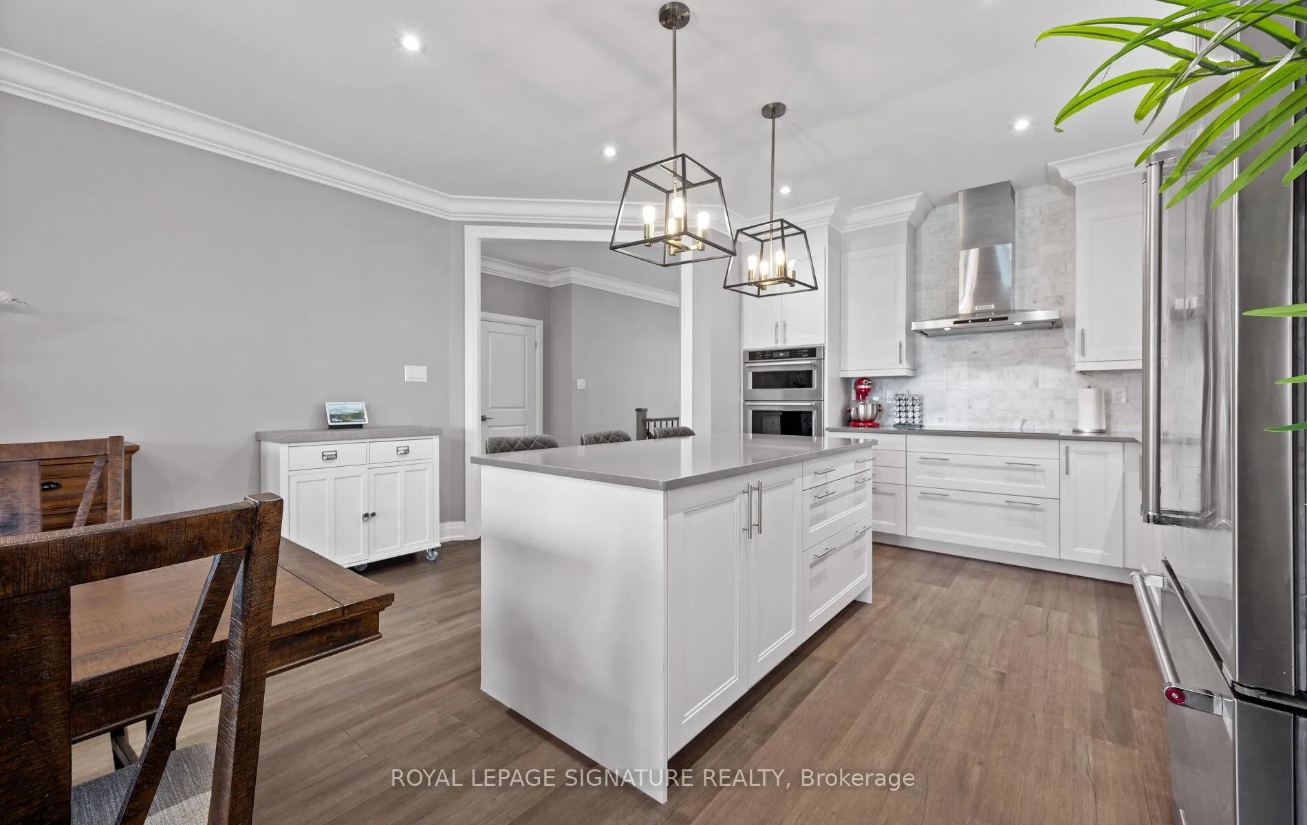 Photo 8 of 296 Shoreview Drive, Welland, Hwy 406/Welland — HOMEH