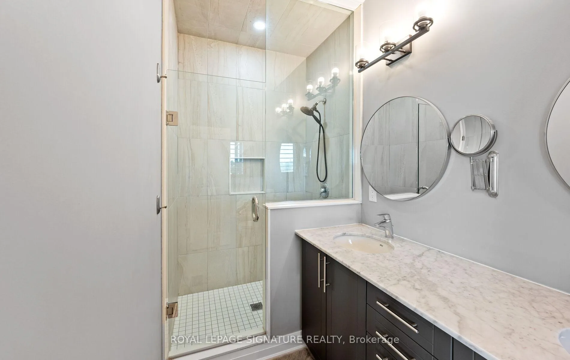 Photo 19 of 296 Shoreview Drive, Welland, Hwy 406/Welland — HOMEH