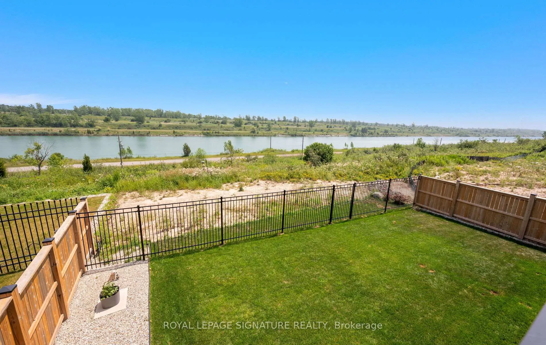 Photo 41 of 296 Shoreview Drive, Welland, Hwy 406/Welland — HOMEH