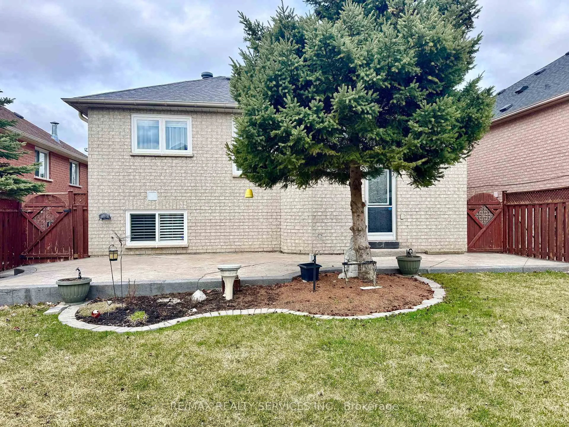 Photo 34 of 19 Livingston Drive, Caledon, Rural Caledon — HOMEH