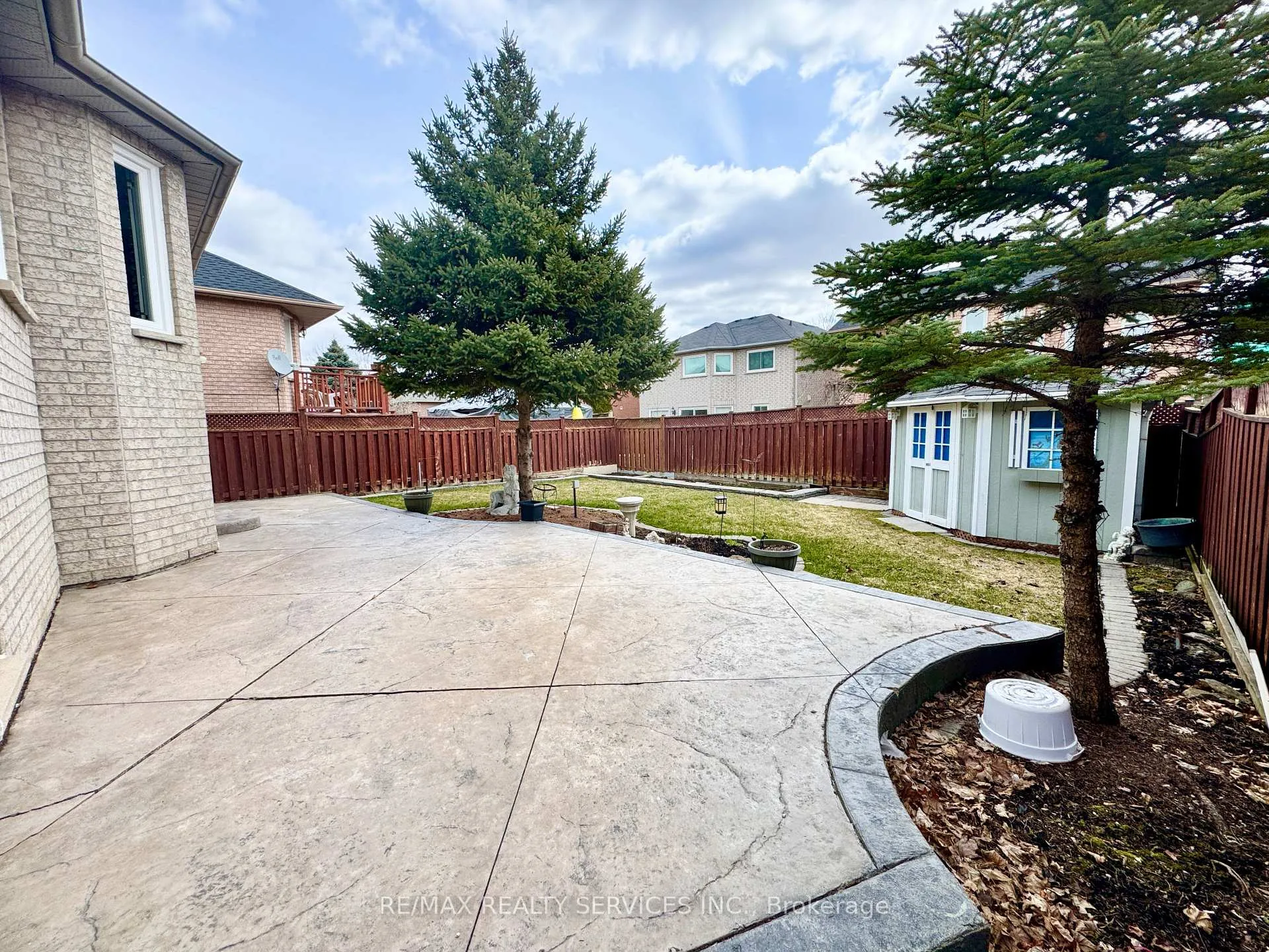 Photo 35 of 19 Livingston Drive, Caledon, Rural Caledon — HOMEH