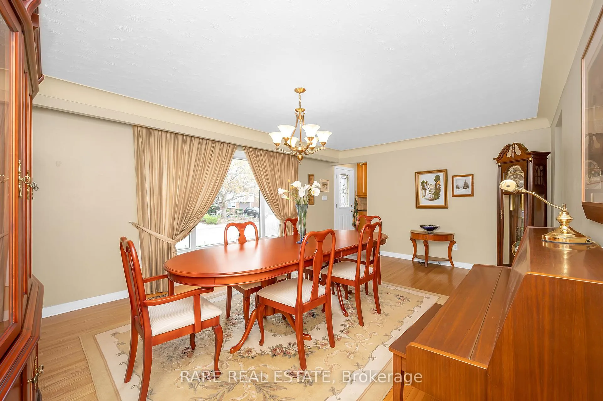 Photo 11 of 34 Carmen Avenue, Hamilton, Macassa — HOMEH