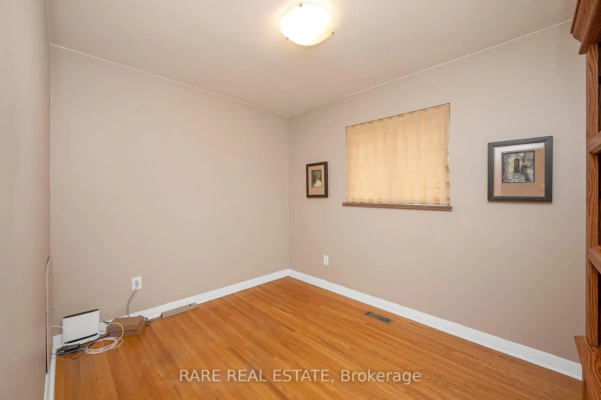 Photo 16 of 34 Carmen Avenue, Hamilton, Macassa — HOMEH